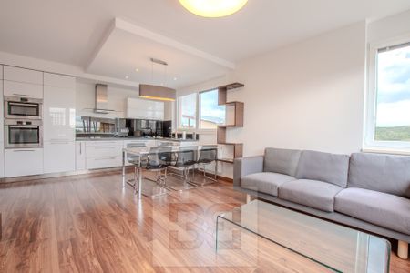 Pronájem bytu 3+kk 70 m² - Photo 2