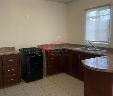 CASA EN RENTA EN FRESNOS RESIDENCIAL - Foto 3