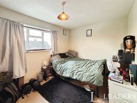 3 bedroom property to rent Rectory Wood, Harlow, Essex, CM20 - Photo 4