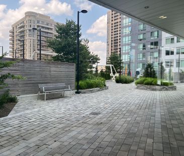 For Lease - 4065 Confederation Parkway, Mississauga, Ontario - Photo 2