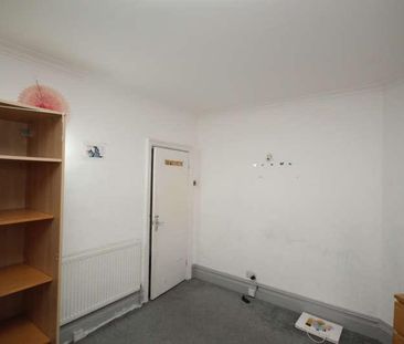 Eton Avenue, Wembley, Middlesex, HA0 - Photo 1