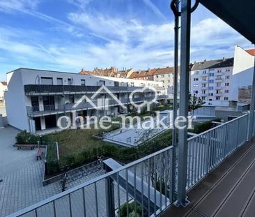 Neuwertige, komplett möblierte Wohnung mit Balkon und Einbauküche i... - Foto 1