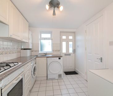Studio Flat, Grasmere Avenue, SW19 - Photo 6