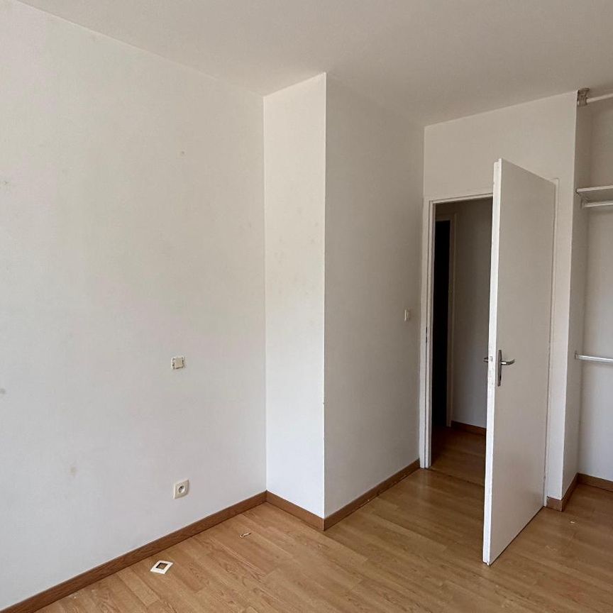Location Appartement 4 pièces 81m² COUX 07000 - Photo 1