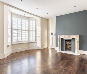 2 Bed Terraced House, York Road, BN3 - Photo 1