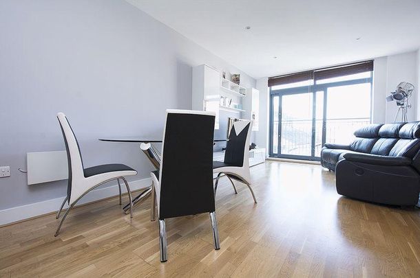 2 bedroom apartment to rent - Photo 1