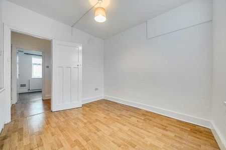 Deptford High Street, London, SE8 - Photo 3