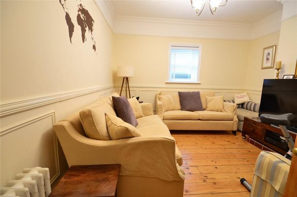 3 bedroom semi-detached house to rent - Photo 1