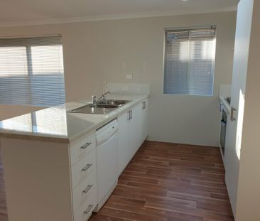 Family Home - Available Now - Photo 5