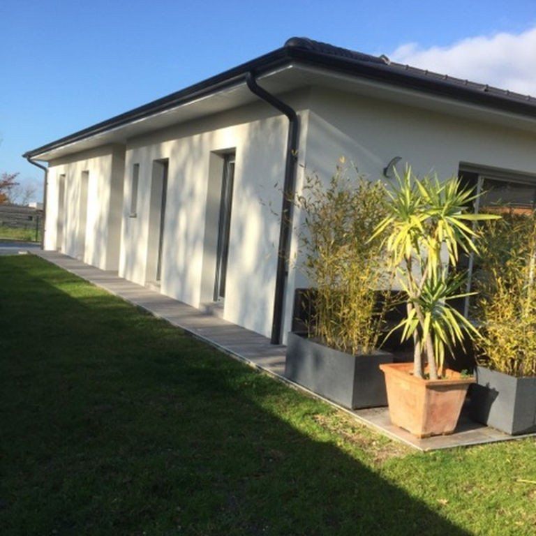 POMPIGNAC - MAISON 3 CHAMBRES AVEC JARDIN ET ABRI GARAGE - Photo 1