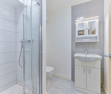 5 bedroom flat to rent - Photo 5