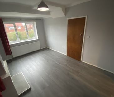 Corndon Close, KIDDERMINSTER - Photo 6