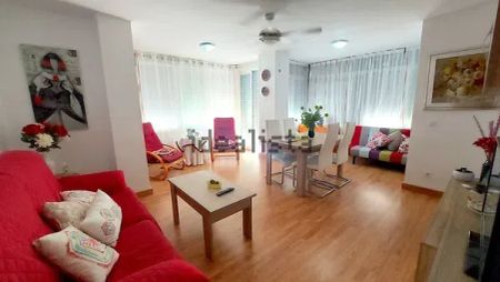 Alquiler de piso en Calle Infantes - Photo 3