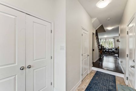 For Lease - 344 Wood Acres Grove, Blossom Park - Airport and Area, Ontario - Photo 3