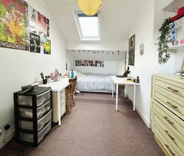 7 bedroom terraced house to rent - Photo 4