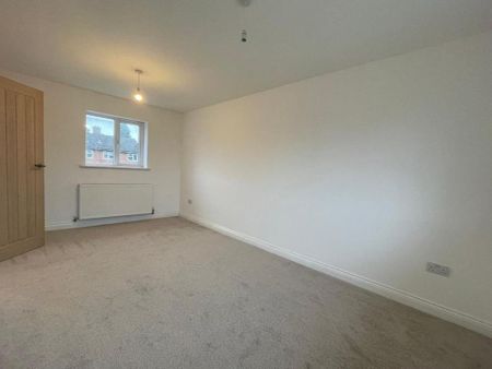 3 bedroom semi-detached house to rent - Photo 5