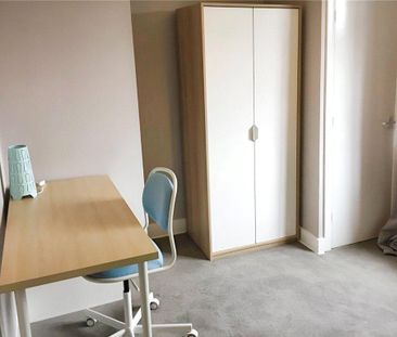 4 bedroom terraced house to rent - Photo 6