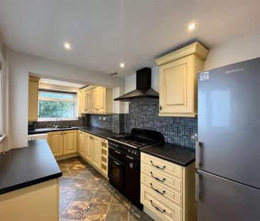 2 bedroom terraced house to rent - Photo 3