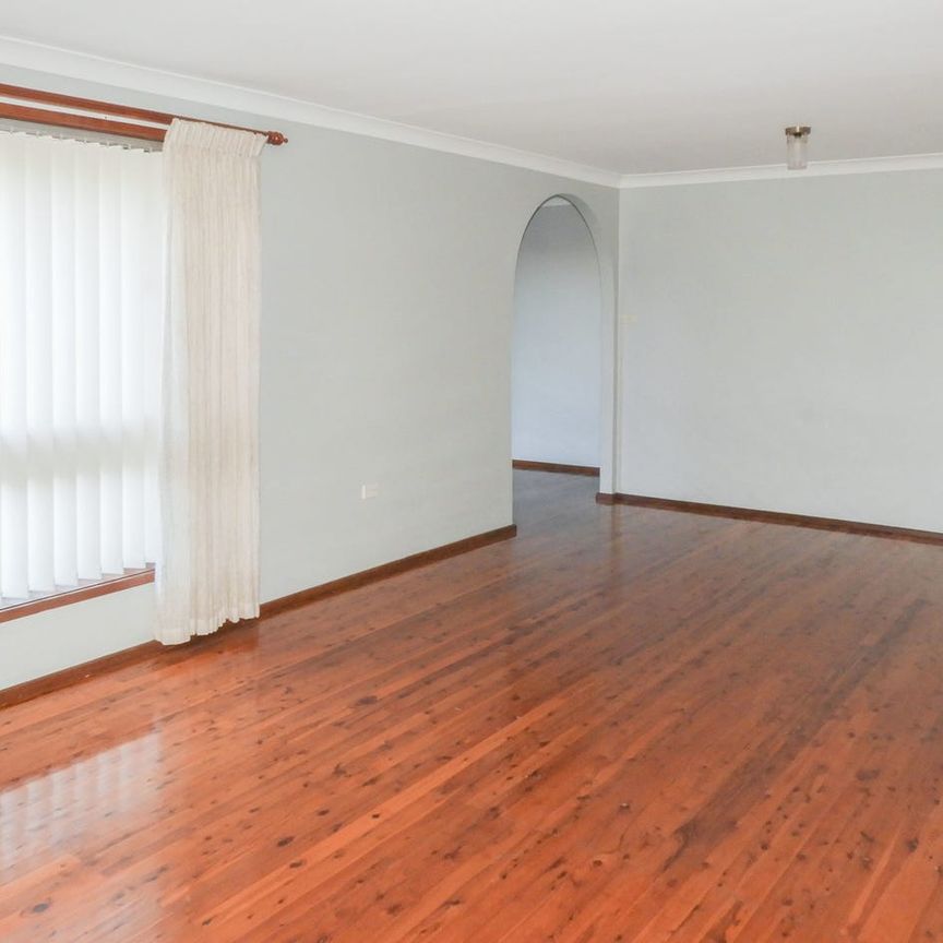 Tidy Family Home - Photo 1