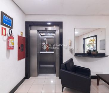 Apartamento com 2 quartos e 56m² para alugar em Cavalhada, Porto Al... - Foto 3
