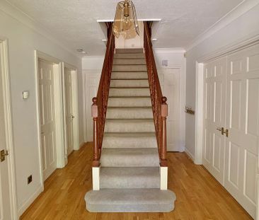 5 bedroom detached house to rent - Photo 1