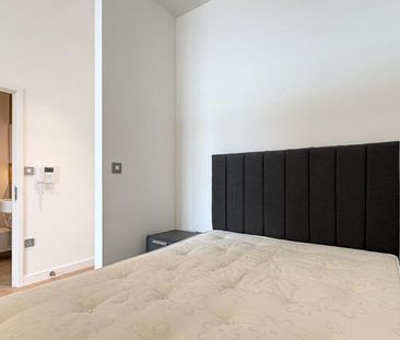 Studio to rent - Photo 4
