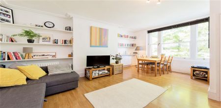 Modern Apartment - Photo 2