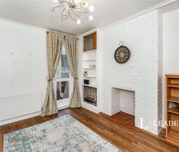 3 bedroom terraced house to rent - Photo 5