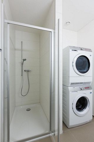 Familienfreundliche 4.5-Zimmerwohnung mit zwei privaten Gartenbereiche - Photo 4