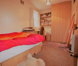 7 bedroom House in Archery Road, Leeds - Photo 3
