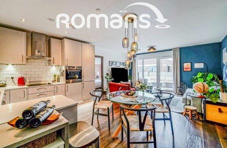 2 bedroom flat to rent - Photo 2