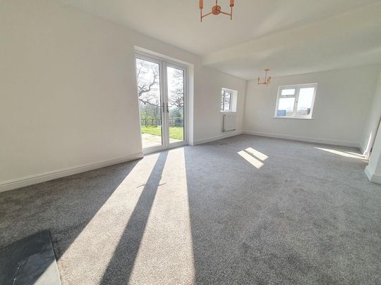 3 bedroom farm house to rent - Photo 1
