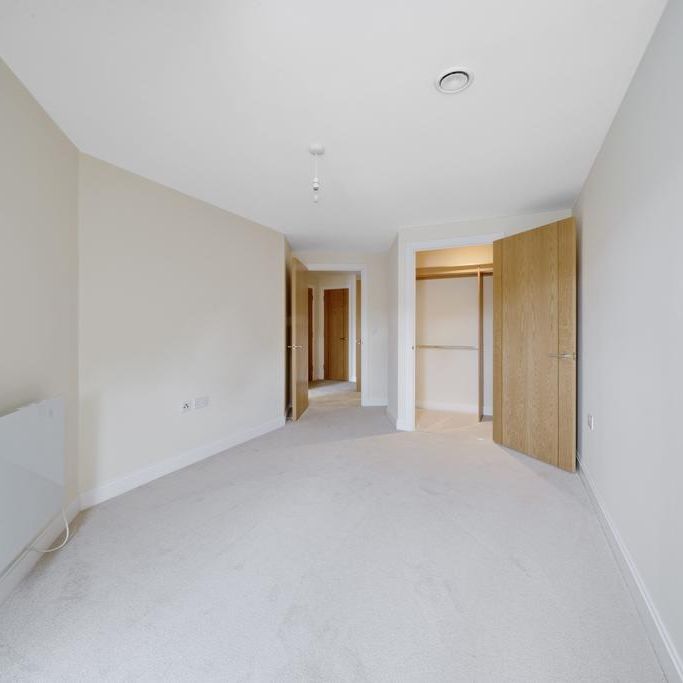 1 bedroom retirement property to rent - Photo 1