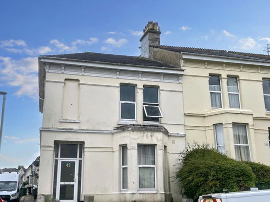 Furzehill Road, Plymouth - Photo 1