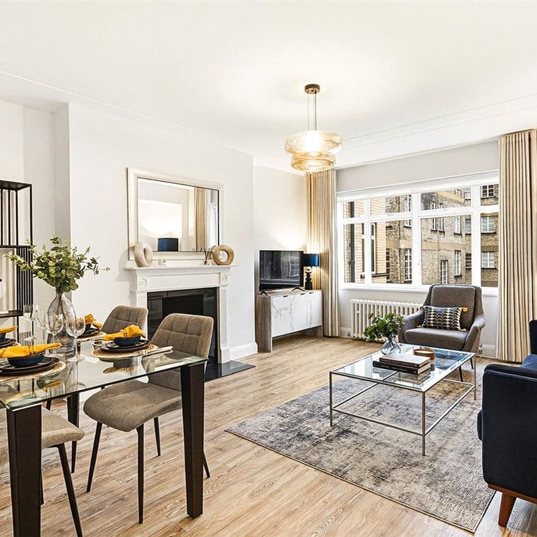 A two bedroom apartment of approximately 849 square feet. - Photo 1