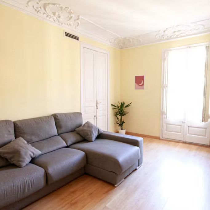 Carrer d'Aribau, Barcelona, Catalonia 08036 - Photo 1