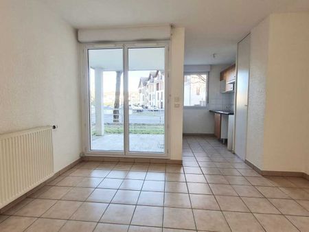 Location Appartement 2 pièces 45m² BONNEVILLE 74130 - Photo 3