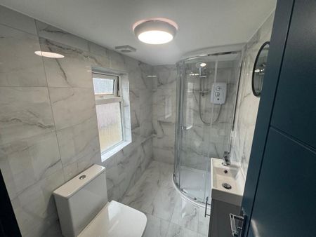 Studio to rent - Photo 5