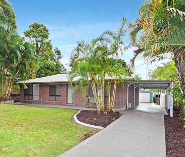 Lovely 3 Bedroom Low Set Home in the Heart of the Bayside - Photo 2