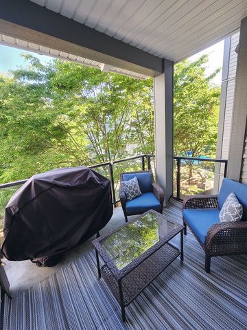 Quattro 1. Spacious Two Bedroom with Parking and Storage - Photo 5