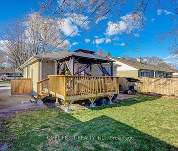 For Lease - 13 Billingsgate Crescent, Ajax, Ontario - Photo 5