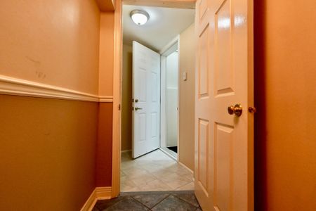 For Lease - 1627 Logandale Drive, Mississauga, Ontario - Photo 5