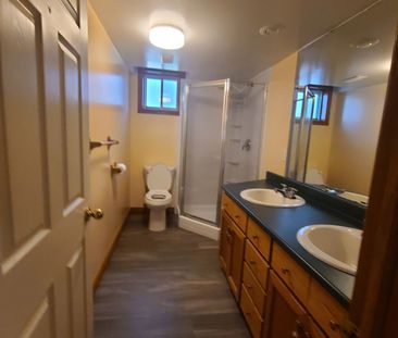 For Lease - 114 Ardagh Road Unit# Lower, Barrie, Ontario - Photo 6