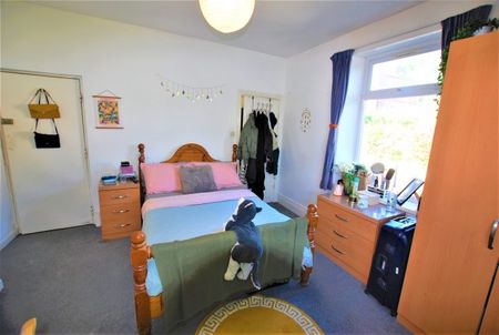 255b Upperthorpe - Photo 4