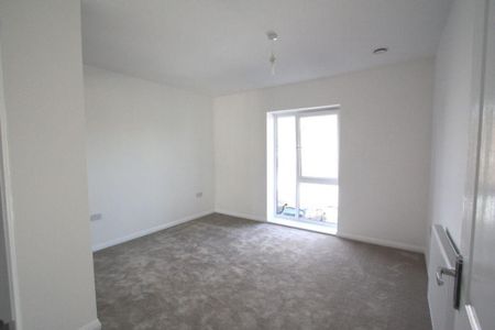 1 bedroom flat to rent - Photo 3