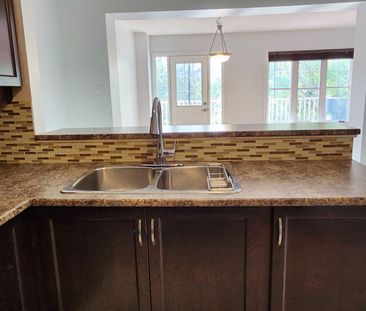 For Lease - 1005 Andora Avenue, Barrhaven, Ontario - Photo 2