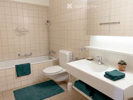 Appartement avec cheminée et balcon de 3.5 pcs - Photo 3