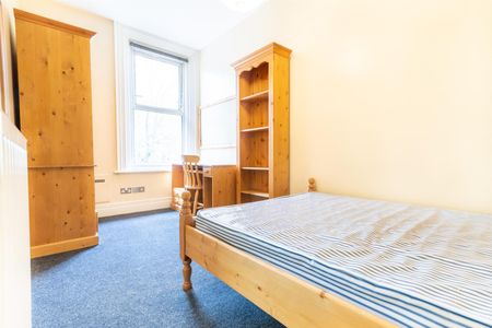 George House, 36 Osborne Road - Photo 3