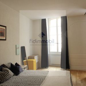 GRAND 2.5 PIECES EN CENTRE VILLE - Foto 2