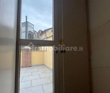 Bilocale vicolo dell'Arco 2, Centro, Alba - Photo 2